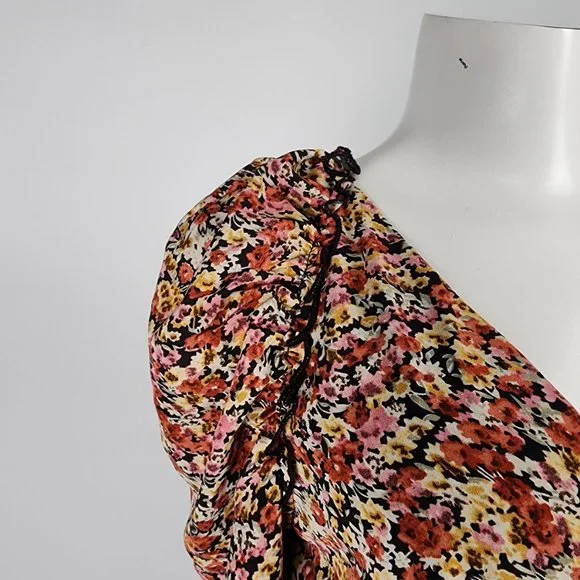 ASTR The Label Red Floral Puff Sleeve Midi Dress Size M - Picture 3 of 12